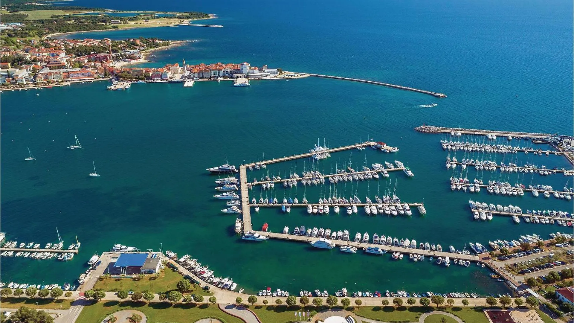 Nice Apartment In Novigrad With House Sea View Karpinjan Croatia